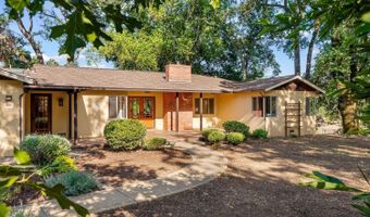 525 Keyes Ave, Angwin, CA 94508