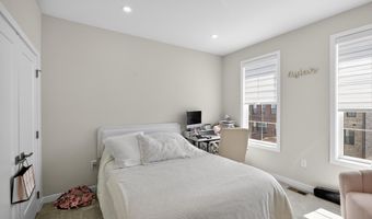 43498 MADISON SPRINGS Ter, Ashburn, VA 20148