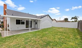 5032 E Holbrook St, Anaheim, CA 92807