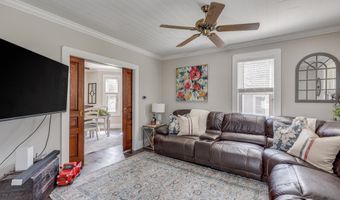 209 VIRGINIA Ave, Audubon, NJ 08106