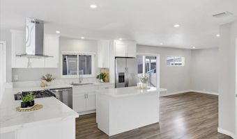 7023 San Bartolo St, Carlsbad, CA 92011