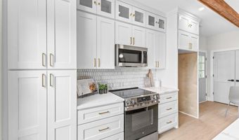 518 First St, Apex, NC 27502