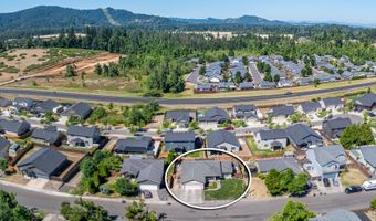 2002 S 60TH St, Springfield, OR 97478