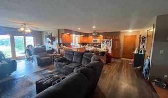 27450 SW 32nd Rd, Beatrice, NE 68319