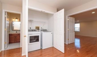 521 DOGWOOD Dr, Ambler, PA 19002