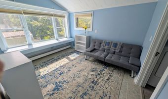 134 Kenduskeag Ave, Bangor, ME 04401