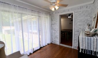 805 Mcrae Rd, Camden, SC 29020