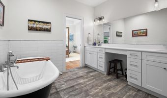 5144 Greenview Ct, Battle Ground, IN 47920