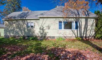 101 N Fayal Ave, Eveleth, MN 55734