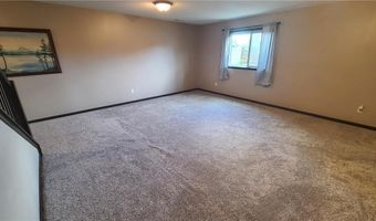 1302 18th Dr NE, Austin, MN 55912