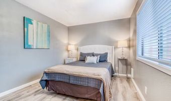 301 N MILLER St, Rockaway Beach, OR 97136