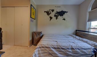 66 Homestead Ln 66, Bayonne, NJ 07035
