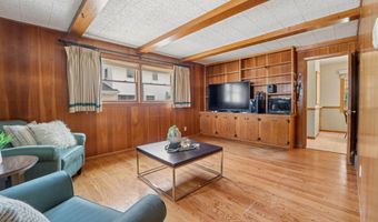 513 E GREENFIELD St, Appleton, WI 54911
