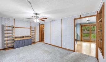 172 S PIERCE St, Adams, WI 53910