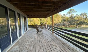 6601 April Bayou Dr, Biloxi, MS 39532