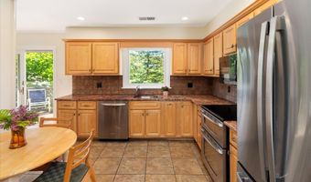 6 Amawalk Ave, Amawalk, NY 10501