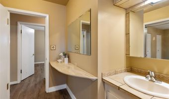 1124 Parkhill Dr, Billings, MT 59102