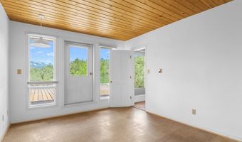 92 Sandia Cyn, Arroyo Hondo, NM 87513