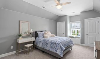 2712 Lake Waccamaw Trl, Apex, NC 27502