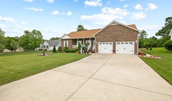 169 Prosperity Dr, Baxter, TN 38544