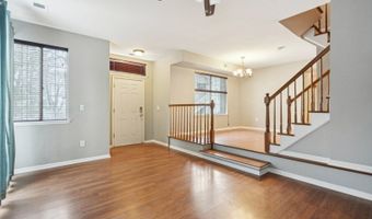 37 Bentley Ct, Bedminster, NJ 07921