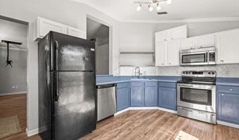 95 W 13TH St, Atlantic Beach, FL 32233
