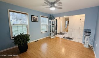 14 W Chickadee Ln, Albrightsville, PA 18210