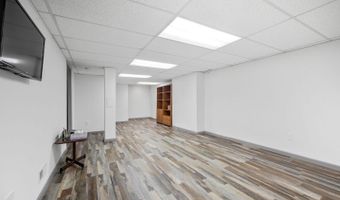 7906 IVYMOUNT Ter, Potomac, MD 20854