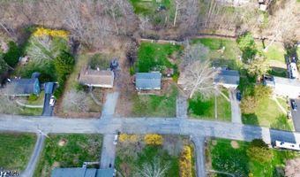 25 High Point Ter, Alloway, NJ 07461