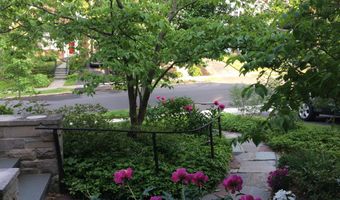 73 Oakwood St, Albany, NY 12208