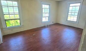 129 W Conwell, Aurora, IN 47001
