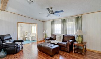 624 Periwinkle Cir, Barefoot Bay, FL 32976