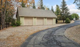 141 Lakewood Dr, Alton, NH 03810