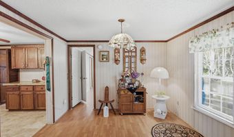 302 Butter Rd, Bonneau, SC 29431