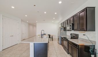 929 E OVERLIN Ln, Avondale, AZ 85323