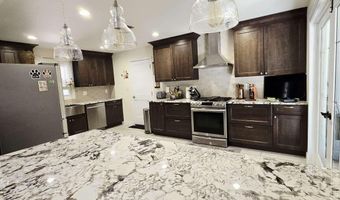 75 Idlebrook Ln, Aberdeen, NJ 07747