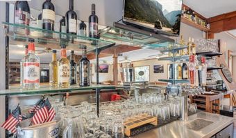 1051 Hwy 4, Arnold, CA 95223