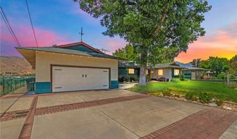 33708 Washington Dr, Yucaipa, CA 92399