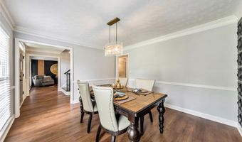 4929 Willow Creek Dr, Woodstock, GA 30188