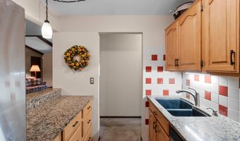 3182 JUSTIN Ct 5, Appleton, WI 54914