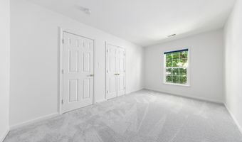 2032 S LANGLEY St, Arlington, VA 22204
