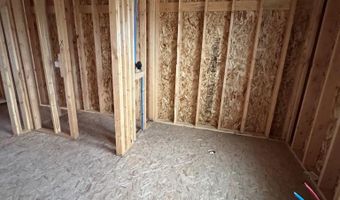 6540 Crown Cres, Ammon, ID 83406