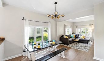 1507 Searle St, Des Moines, IA 50317