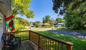30 Hemlock St, Bristol, CT 06010