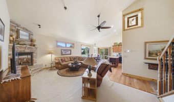35 LUCY Cir, Alpine, WY 83128