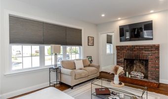 148 Grace St, Cranston, RI 02910