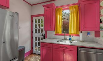 645 McCormick St, Shreveport, LA 71104