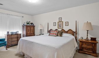 107 Forestdale Dr, Boiling Springs, SC 29316