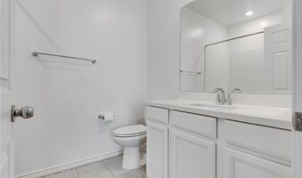 20 Barbara Ln 13, Las Vegas, NV 89183