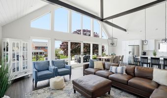 4 Cross Rd, Bourne, MA 02532